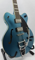 Gretsch G2622T Streamliner Center Block Double-Cut Bigsby Semi-Hollow Body
