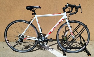 Schwinn Volare 1300 Bicycle 700C, Men's Drop Bar Road Bicycle