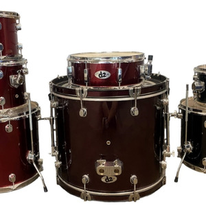 DDrums D2 Red Sparkle 7pc Drum Set
