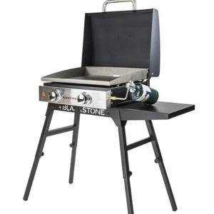 Blackstone 1666 22" Tabletop Griddle & Griddle Stand Combo