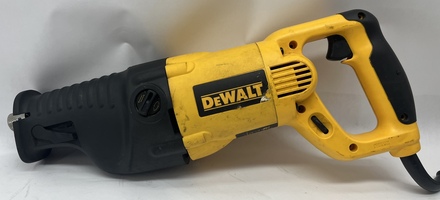 DEWALT Corded Reciprocating Saw DW311 Tool only
