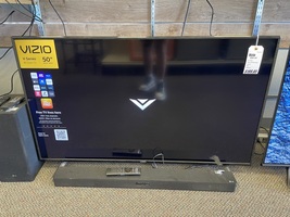 VIZIO 50" Class V-Series 4K UHD LED SmartCast Smart TV V505-J09