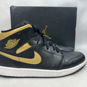 Air Jordan 1 Mid Black Metallic Gold Size: 12.5 Men's (DQ8426071)
