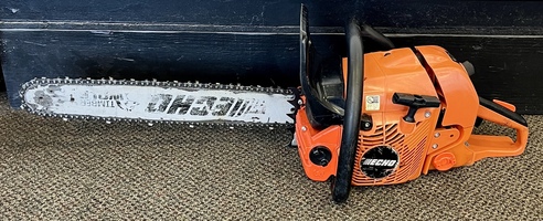 Echo CS-590 Timberwolf 20" Bar Chainsaw Runs Strong