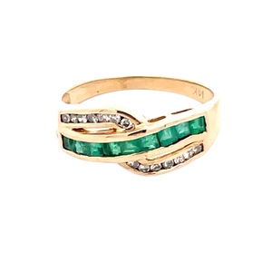 Ladies 14K Yellow Gold  Emerald & Diamond Gemstone Band SZ:6.5