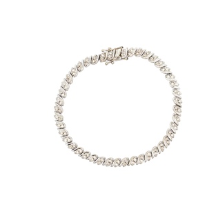 10k White Gold  .86CTW Diamond Tennis Bracelet 6.8g