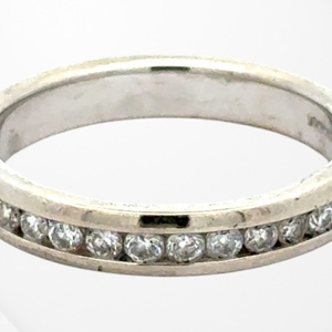 14K White Gold 1/4 Carat TW Diamond Band