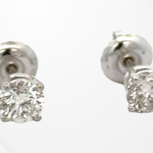 14K White Gold 1/2 Carat TW Diamond Stud Earrings