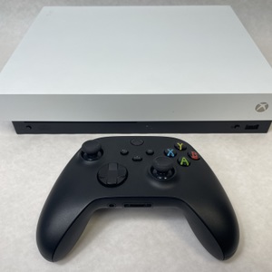 Microsoft Xbox One X 1TB W/Controller