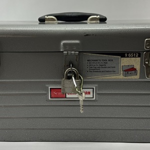Vintage Sears Craftsman 6500 Crown Logo Metal Tool Box with Tray 18 x 8 x 9
