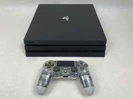 Sony PlayStation 4 Pro W/Controller