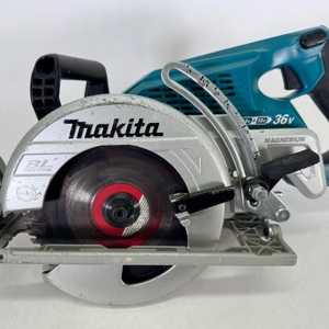 Makita XSR01 7-1/4 in. 36V Cordless Worm-Drive Circular Saw (TOOL ONLY)
