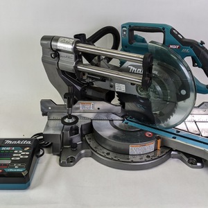 Makita GSL02 40V Max XGT 10" Miter Saw Kit - w/ Battery and Charger
