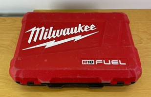 Milwaukee M18 FUEL 18V Brushless Cordless Hammer Drill Impact Driver Kit 3697-22