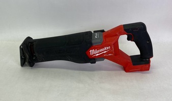 Milwaukee 2821-20 M18 FUEL Brushless Sawzall Reciprocating Saw + 5.0 Ah Battery