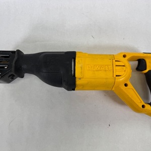 Dewalt DWE305 Corded Reciprocating Saw