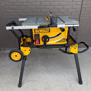 DeWalt DWE7491 15A Corded 10" Jobsite Table Saw W/Rolling Stand