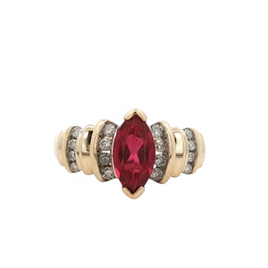 Ladies 10K Yellow Gold Red Gemstone & Diamond Fashion Ring SZ:7