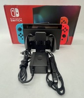 Nintendo Switch V2 HAC-001(-01) 32GB Console Bundle