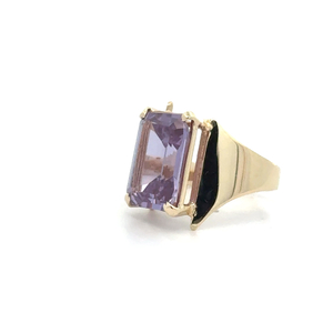 10K Yellow Gold Purple Gemstone RIng