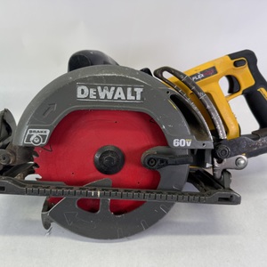 Dewalt DCS577 7-1/4 in. 60V FlexVolt Cordless Circular Saw Tool Only