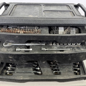 Husky 1/4, 3/8, and 1/2 in. Mechanics Tool Socket Set