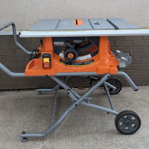 Ridgid R4513 15-Amp Heavy-Duty Table Saw With Stand