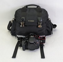 Canon EOS Rebel T4i 18MP DSLR Camera Body with Accessories and Bag