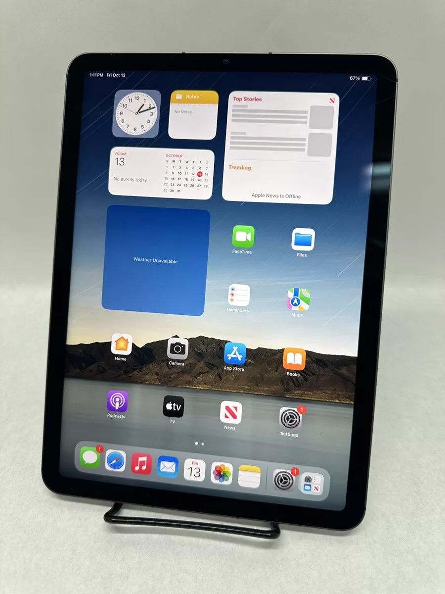 Apple iPad Air 5th Gen 10.9" 64GB WIFI only Tablet