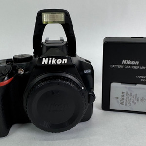 Nikon D3500 24.2MP DSLR Body Only (Shutter Count:27,441)