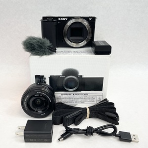 Sony ZV-E10 24.2MP Mirrorless Camera W/16-50mm Lens Shutter Count 422