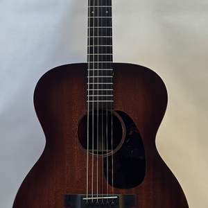 Martin & Co. Acoustic 6-String Guitar 000-15M 2009 Natural Mahogony