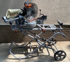 RIDGID R4222 12 in. Corded Sliding Miter Saw + Ridgid Universal Miter Saw Stand