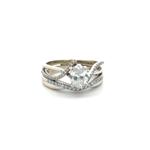 Ladies 14K White Gold 1.0CTW Oval Diamond Bridal Set