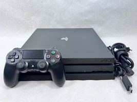 Sony Playstation 4 Pro - Model: CUH-7015B - Storage: 1TB