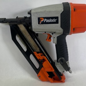 Pneumatic Compact 30 Degree Framing Nailer