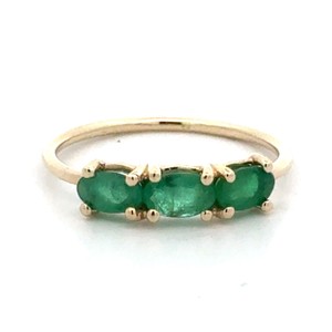 10K Yellow Gold Ladies Emerald Gemstone Ring