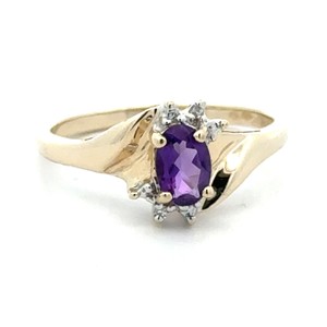 Ladies 14K Yellow Gold Amethyst Gemstone Ring