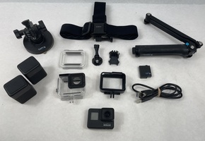 GoPro Hero 7 Black 4K Action Camera W/Accessories