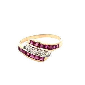 Synthetic Ruby and Gemstone Gold Ring 14KYG 2.6g Size: 8