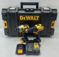Dewalt 20V 1/4" 1/2" DCD780 DCF885 2-Drill Combo Kit