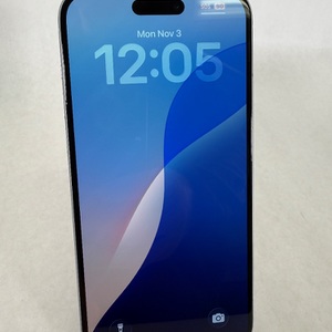 Apple iPhone 15 Plus 128GB Blue Unlocked (Cracked Back)