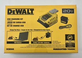 DEWALT DCB094K 20V USB-C Charging Kit 