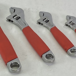Snap On 4 Piece Red 6, 8, 10, 12" Adjustable Wrench Set FADH704C