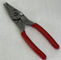 Snap On 9" Wire Stripper/Cutter/Crimper/Bolt Cutter PWCS9ACF 