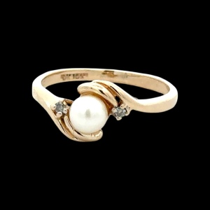 Ladies 10K Yellow Gold Pearl & Diamond Accent Gemstone Ring SZ:7.5