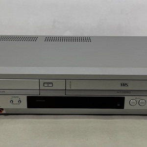 Sony SLV-D921P DVD/VCR Combo (No Remote)