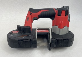 Milwaukee 12V Cordless Band Saw 2429-20 W/Battery
