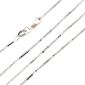 14K White Gold 16 in. Box Link Chain 2.3g