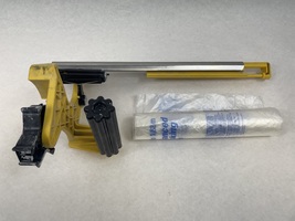 3M M3000 Hand Masker w/14" blade (worn)